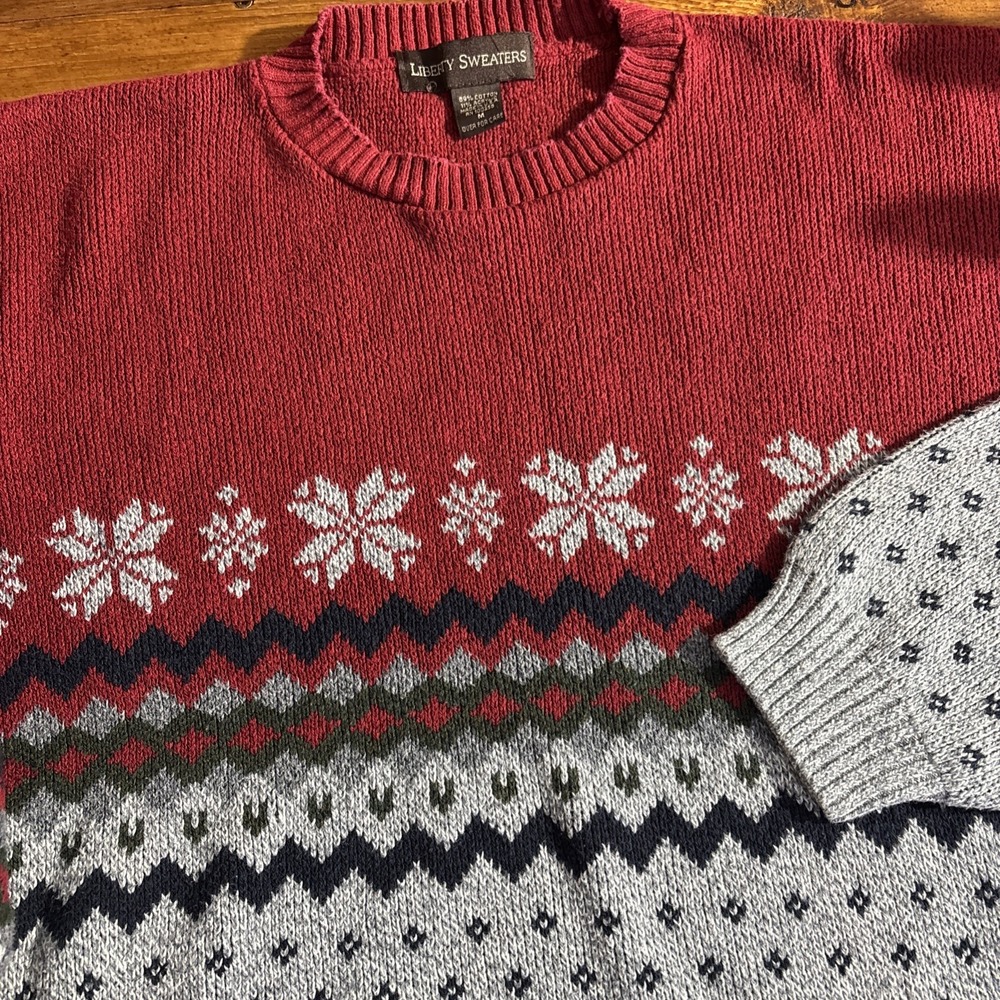 Liberty Sweaters Fair Isle Knit Pullover Mens Size M Red Gray Snowflake USA Made
